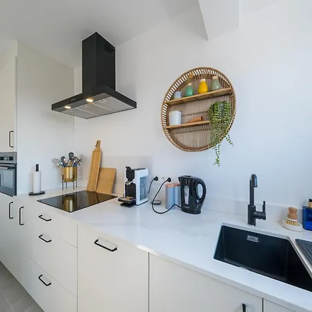 Flat In Belgium Near Seafront Views, Cleaning Included * Middelkerke