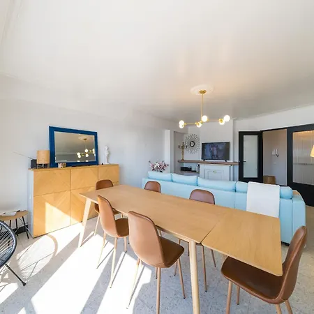 Flat In Belgium Near Seafront Views, Cleaning Included Apartment