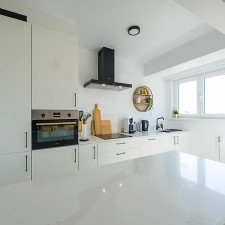 Flat In Belgium Near Seafront Views, Cleaning Included *